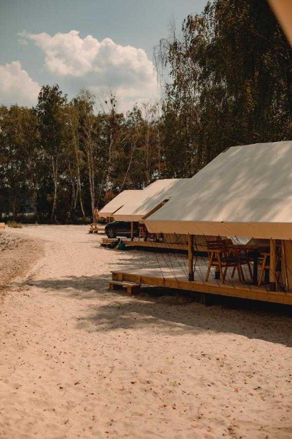 Отель Glamping Mandra Kanev Leplyavo Экстерьер фото